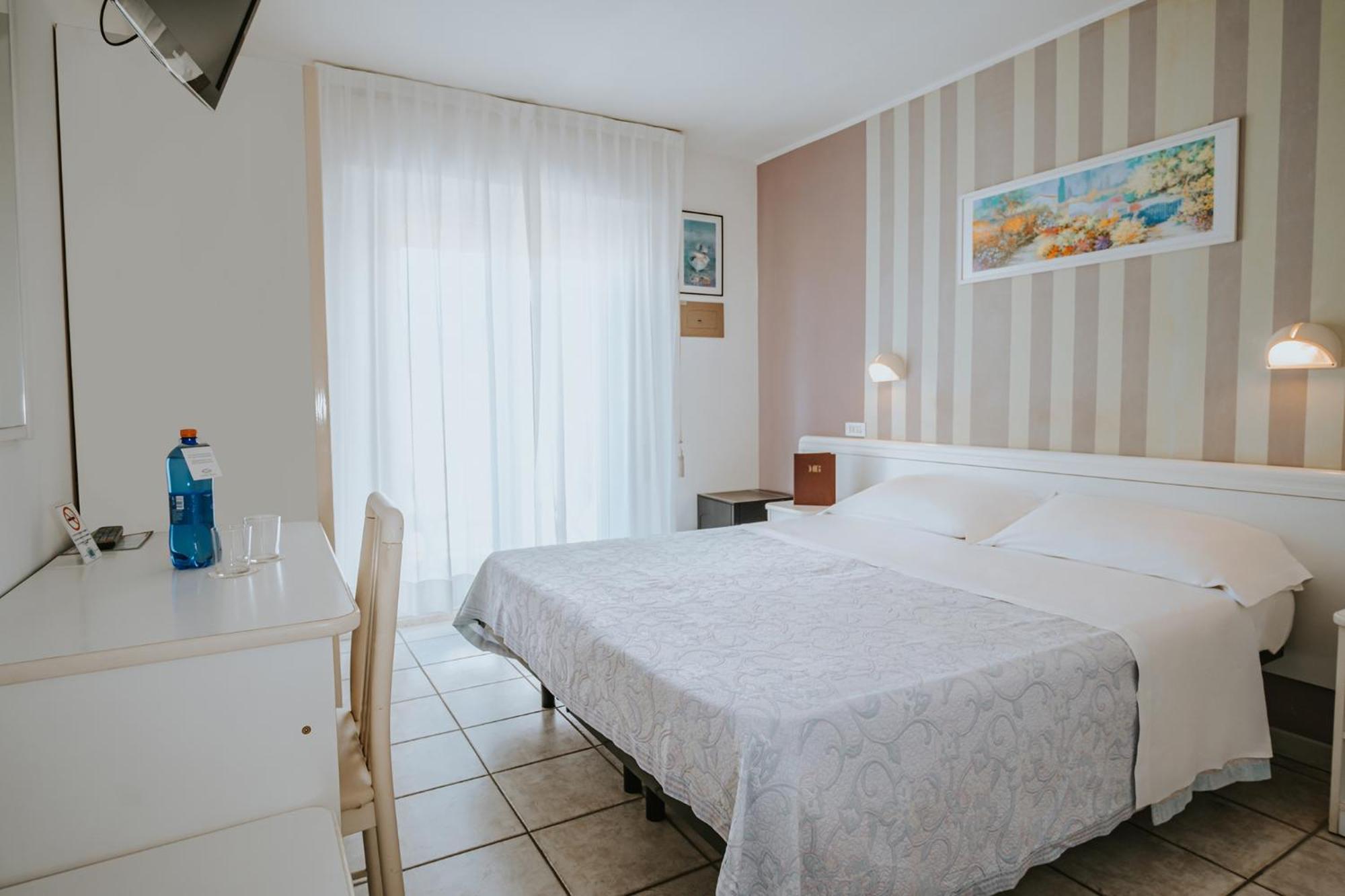 Hotel Gabriella Rimini Exteriér fotografie