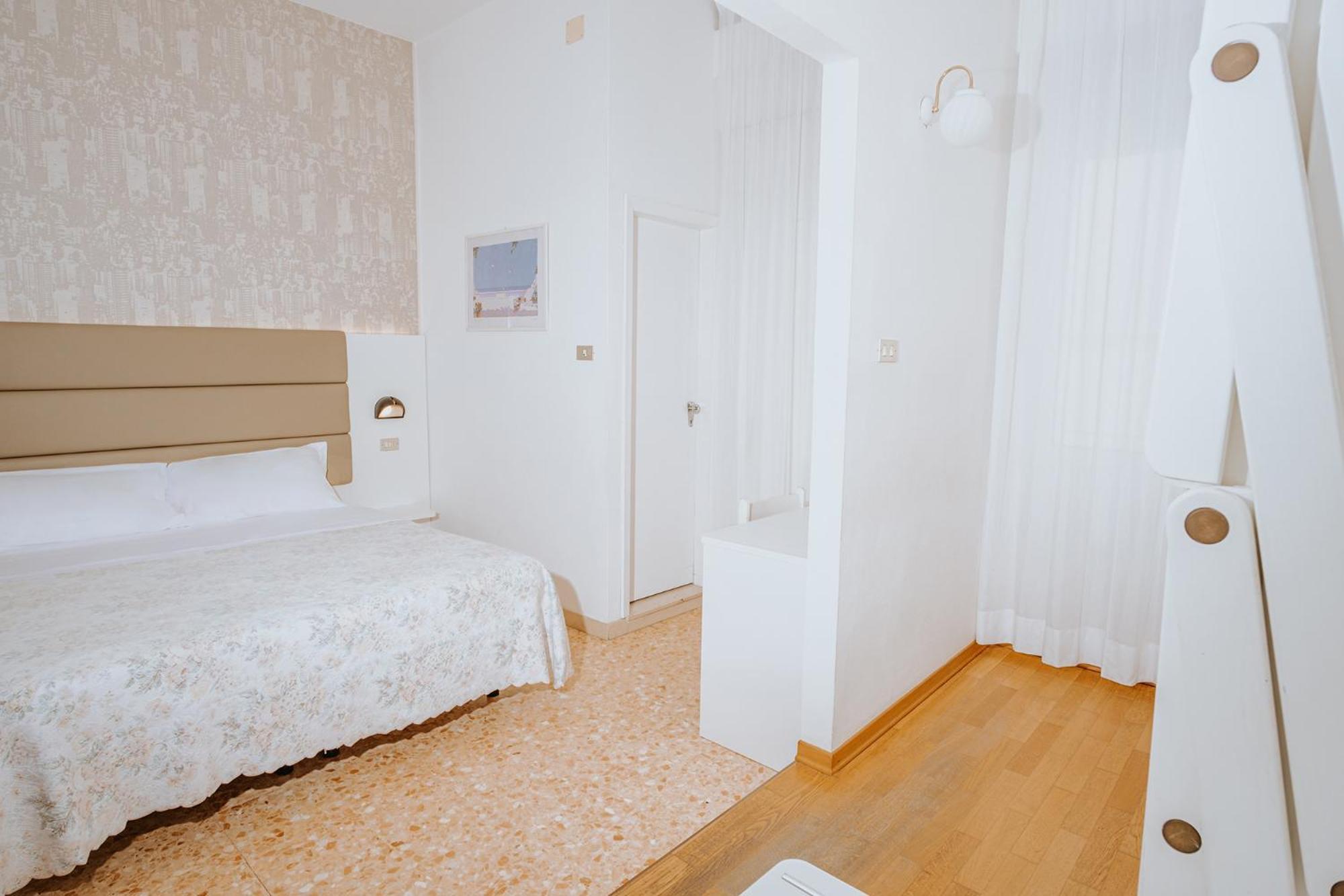 Hotel Gabriella Rimini Exteriér fotografie